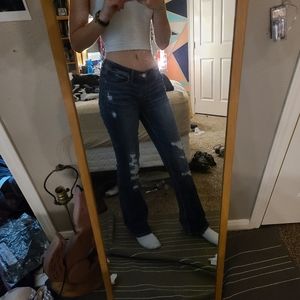 BKE 27 x 31 1/2 blue jeans